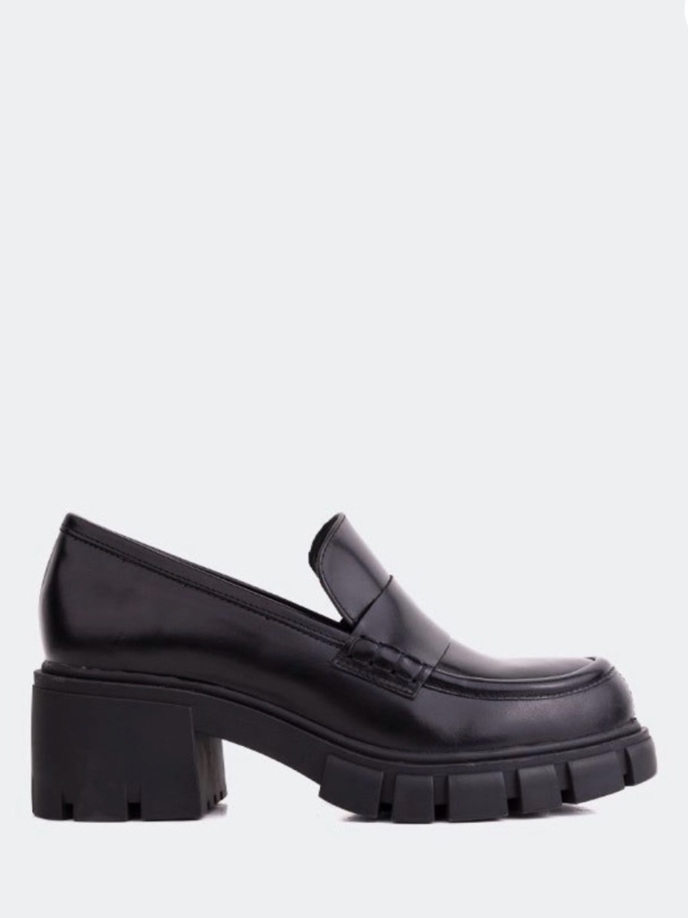 L’Intervalle Bourges Black Leather chunky
Loafer - Picture 4 of 15